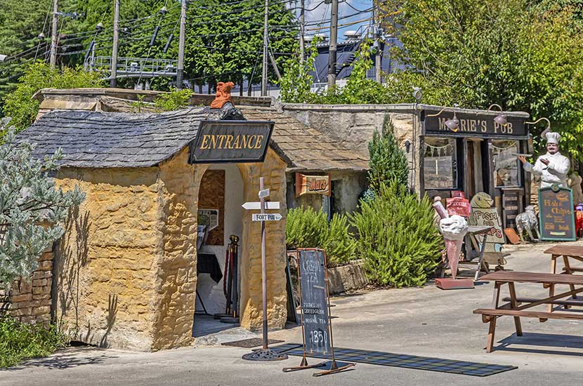 英国村（旧ドゥリムトン村）ポントオーク