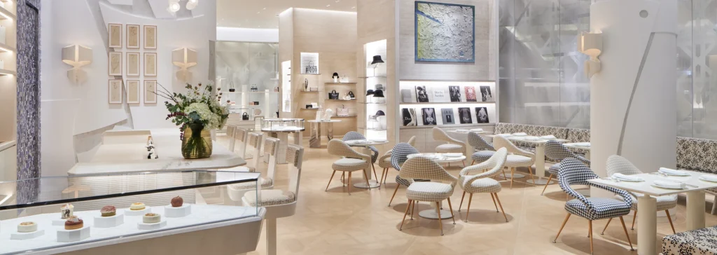 大阪・心斎橋や空港店での限定メニュー情報