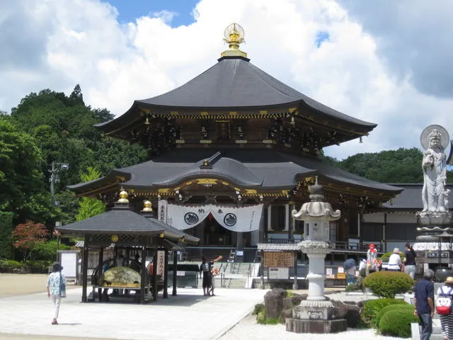 定義山の節分へのアクセスと食事