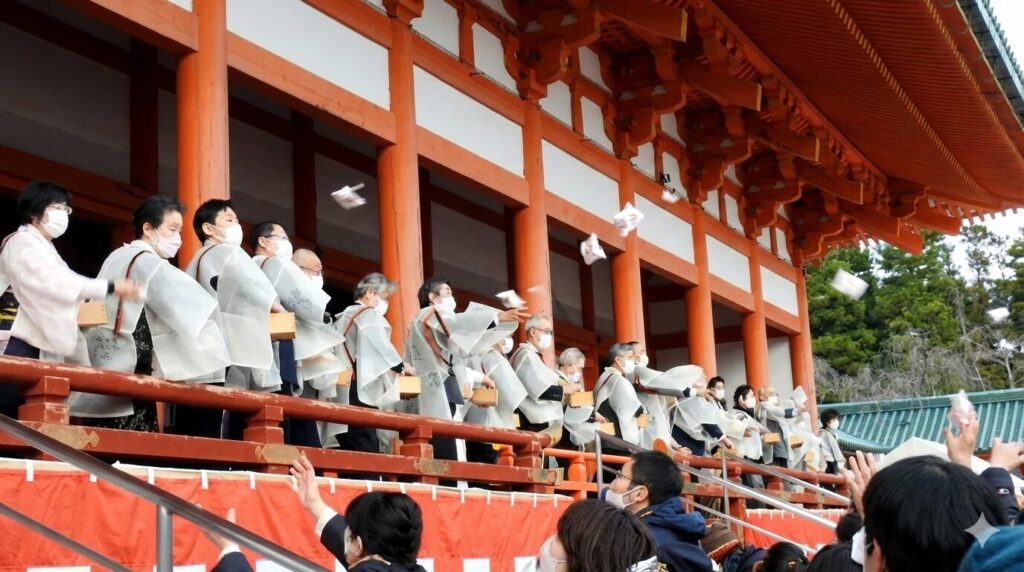 京都平安神宮の豆まきへ！アクセスと混雑攻略ガイド